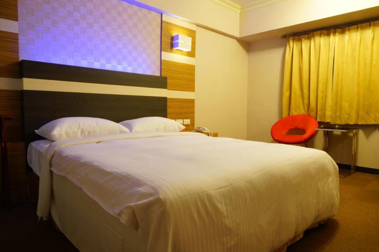 Ying Dai Hotel Ταϊνάν Εξωτερικό φωτογραφία